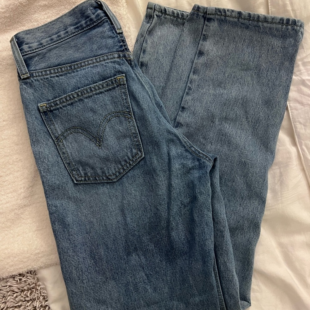 Levi's Blue Straight-Leg Jeans Classic Style